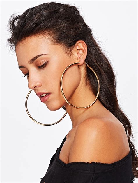 Shop Metal Hoop Earrings online. . Shein hoop earrings